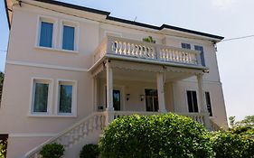 B&B Villa Margherita - Luxury Rooms In Padua